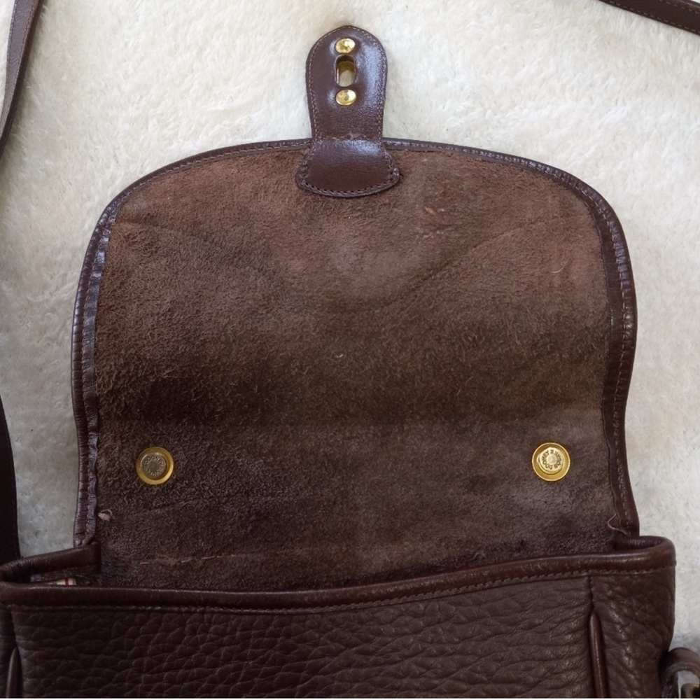 Vintage Dooney & Bourke All Weather Leather Brown Pebbled Crossbody Purse - Picture 12 of 13